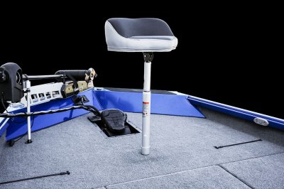 Angler Fishing Stool on Alumacraft Pro 185 Bass Boat