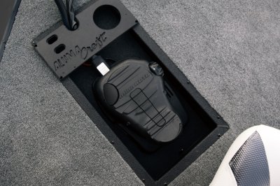 Recessed Accelerator Pedal on Alumacraft Pro 175 Bass Boat