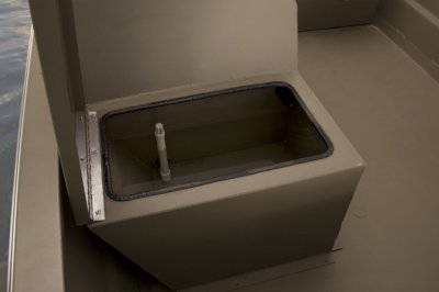 Side Console Livewell