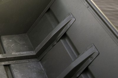 Close up of Reinforced Aluminum One Piece Hull