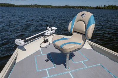 Alumacraft Bay 20 - Fishing seat