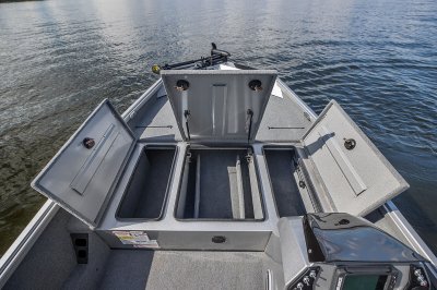 Alumacraft Pro 185 - Bow Storage Open