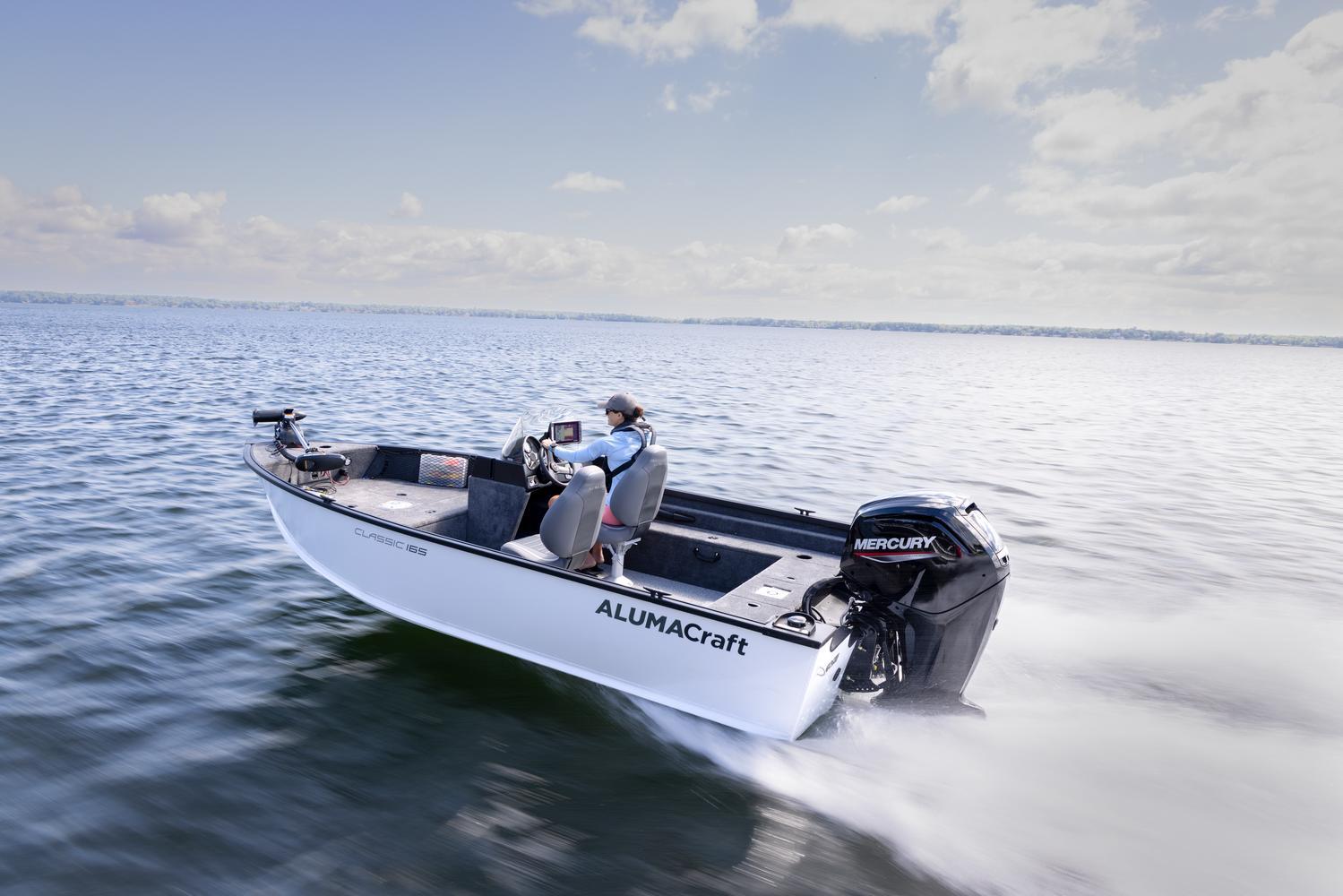 How to Clean Your Alumacraft Boat: A Comprehensive Guide