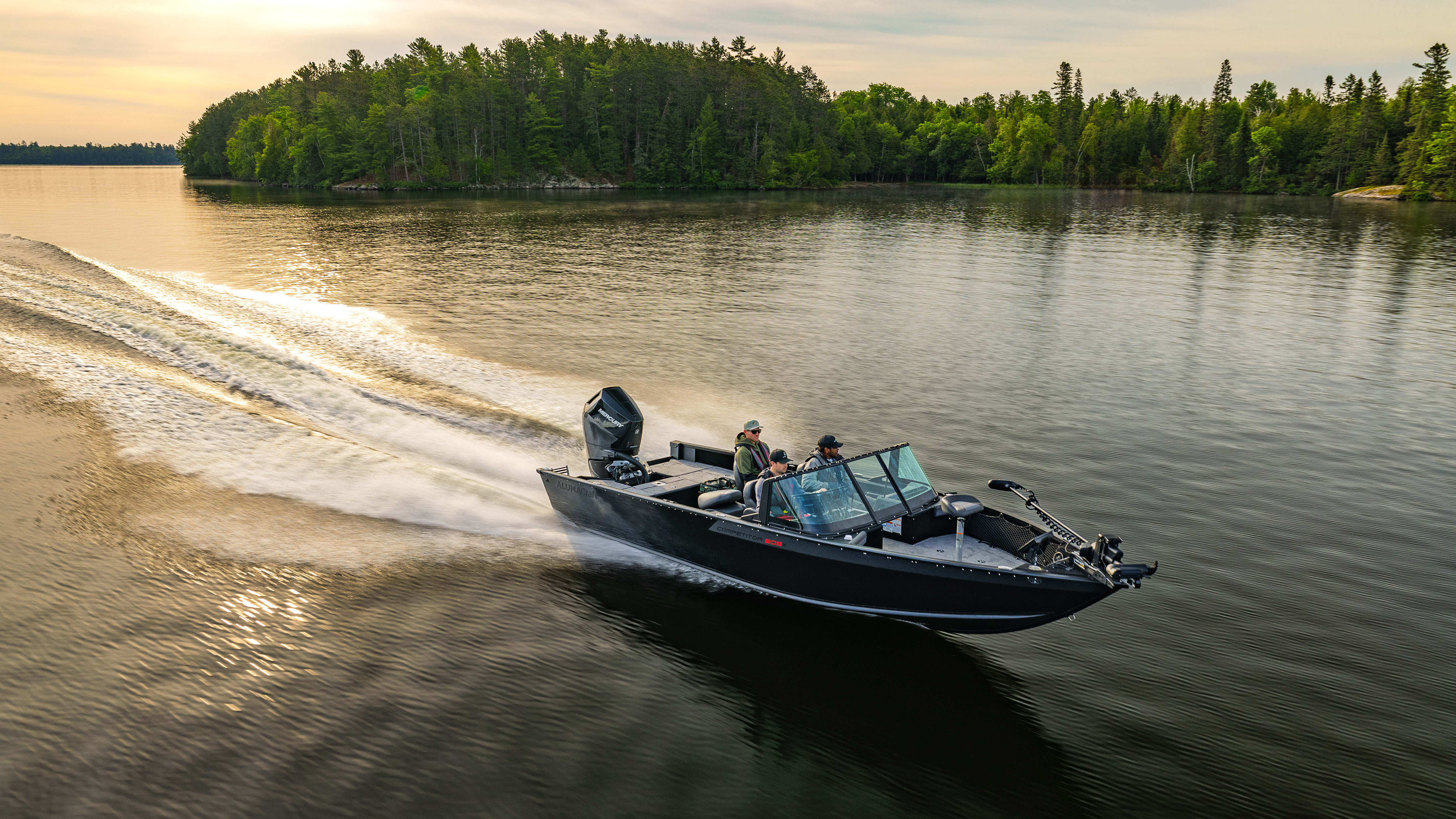 Alumacraft boat on a sunset